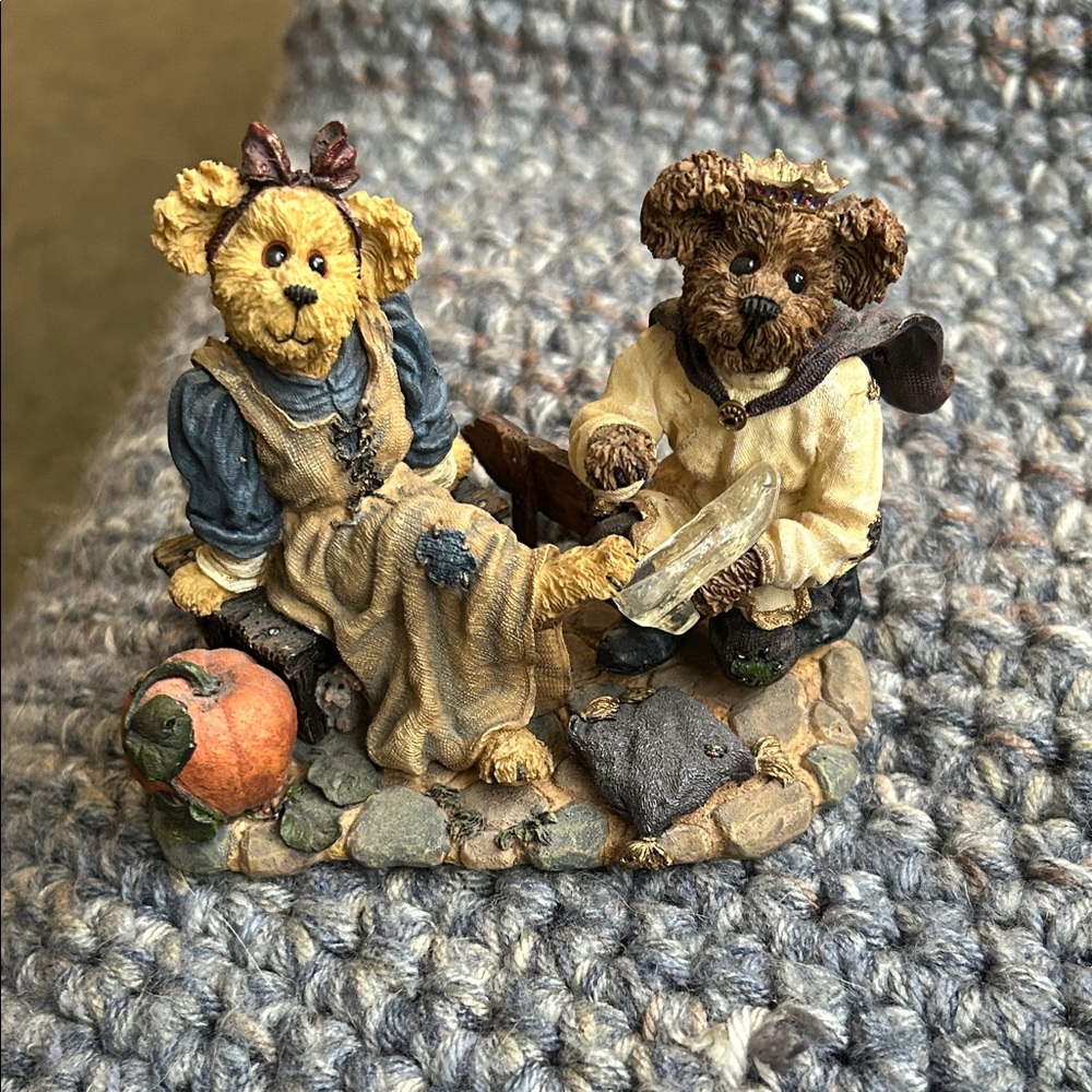 Boyd’s Bears Classic Beary Tales Cinderella and Prince Figurine - Home Accents